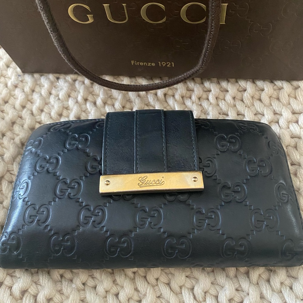 Gucci Monogram Black Leather Wallet